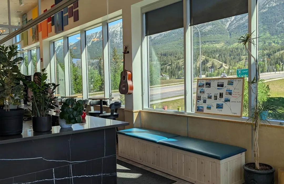 Canmore Downtown Hostel-1